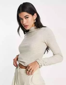 Бежевый топ с высоким воротником и длинными рукавами River Island