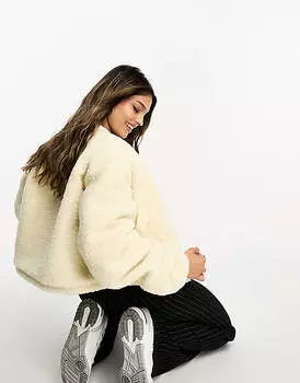 Бежевый укороченный флисовый бомбер ASOS DESIGN