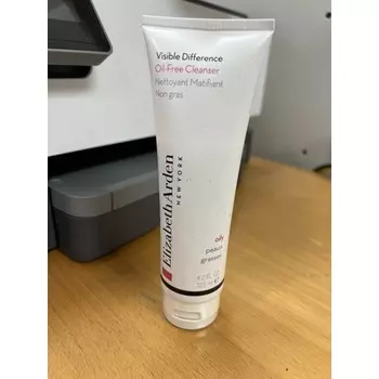 Безмасляное очищающее средство Visible Difference, 4,2 унции, Elizabeth Arden