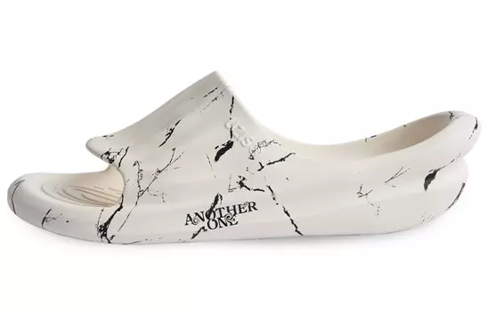 Биполярные шлепанцы X THE STEP унисекс черный Uzis