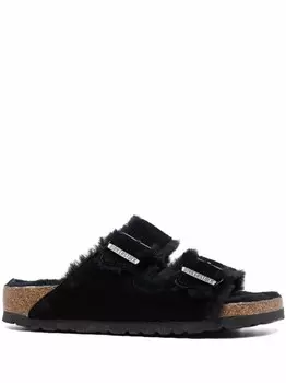 Birkenstock сандалии Arizona с отделкой из овчины, черный