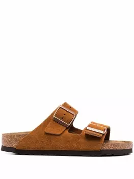 Birkenstock сандалии Arizona с пряжками, коричневый