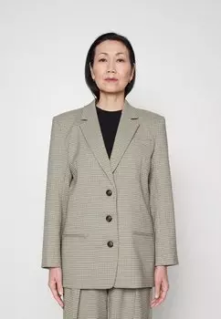 Блейзер Gestuz