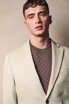 Блейзер Motionflex из фактурного эластичного джерси Next, бежевый