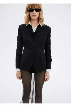 Блейзер на тройных пуговицах Mango, черный