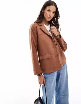 Блейзер New Look из искусственной замши светло-коричневого цвета