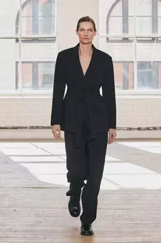 Блейзер оверсайз с поясом ZARA, черный