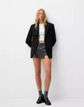 Блейзер с карманами Bershka, черный