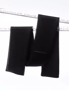 Блестящая шаль черная Kayra