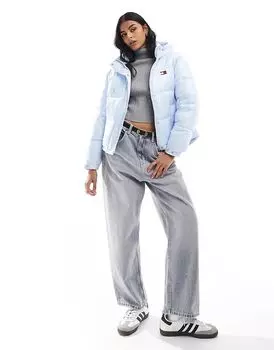 Блестящая стеганая куртка с капюшоном синего цвета Tommy Jeans