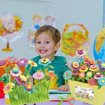 БЛОКИ ЦВЕТОЧНЫЙ САД Цветы для строительства сада БОЛЬШАЯ КОРОБКА 135 ЭЛЕМЕНТОВ. Inna marka