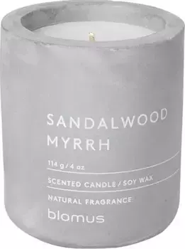 БЛОМУС ароматическая свеча "ФРАГА" BLOMUS /9х11 см, светло-серый