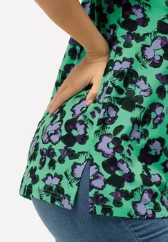 Блуза ABSTRACT FLORAL SWEETHEART NECKLINE Ulla Popken, зеленый