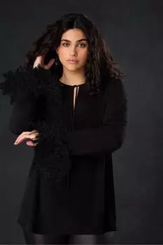 Блуза Curve с отделкой перьями Live Unlimited, черный