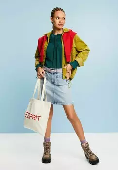 Блуза Esprit, изумрудно-зеленый