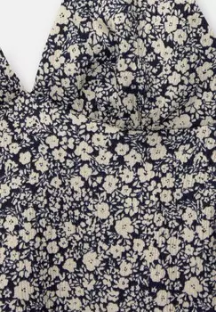 Блуза FLORAL HALTER PULL&BEAR, светло-голубой