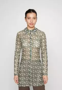 Блуза на пуговицах Rsum