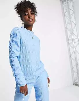 Блуза ярко-синего цвета со сборками и высоким воротником Pieces