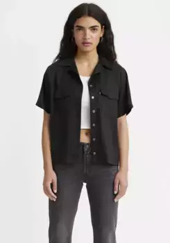 Блуза-рубашка Levi's "EMBER SS BOWLING SHIRT", блестящий атлас, цвет Caviar