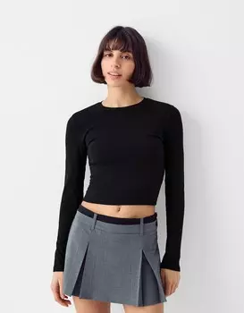 Блуза с длинными рукавами и круглым вырезом Bershka, черный