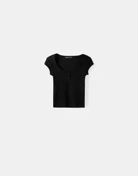 Блуза с короткими рукавами и ажурным кружевом Bershka, черный