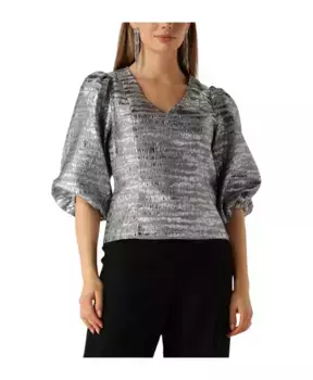 Блуза с V-образным вырезом универсальная и элегантная. Minus, серый