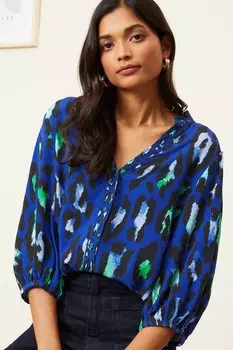 Блуза со сборками V-образным вырезом и рукавами 3/4 застегивающаяся на пуговицы Love & Roses, синий