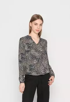 Блузка b.young