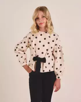 Блузка для девочки цвета экрю в черный горошек и бантиком Dadati, цвет Natural
