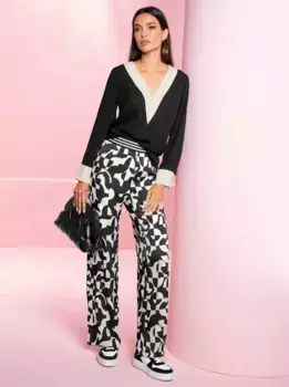 Блузка Heine с длинными рукавами, черный