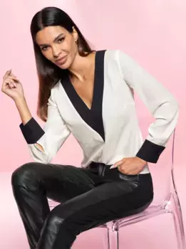 Блузка Heine с длинными рукавами, цвет Champagner