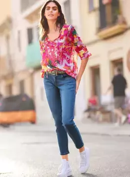 Блузка Heine с принтом, фуксия