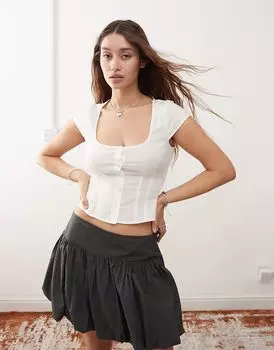 Блузка из хлопка с короткими рукавами и круглым вырезом белого цвета Monki