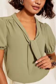 Блузка из крепа с короткими рукавами и бантом спереди Friends Like These, зеленый