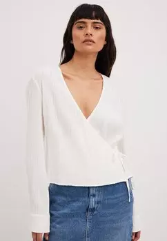 Блузка NA-KD, белый
