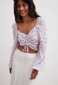 Блузка NA-KD, цвет rose flower