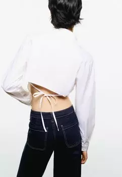 Блузка на пуговицах Bershka, белый