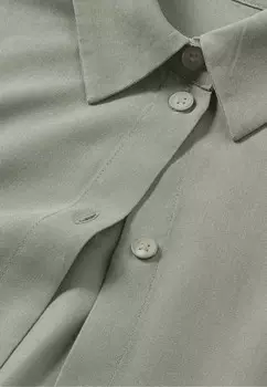 Блузка на пуговицах hessnatur, зеленый