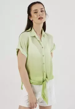 Блузка на пуговицах Just Like You, светло-зеленый