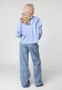 Блузка на пуговицах Laurella, светло-голубой