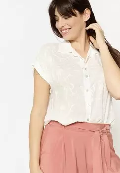 Блузка на пуговицах LolaLiza, белый