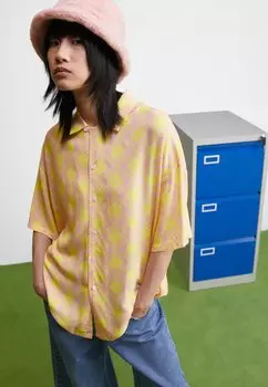 Блузка на пуговицах On Vacation