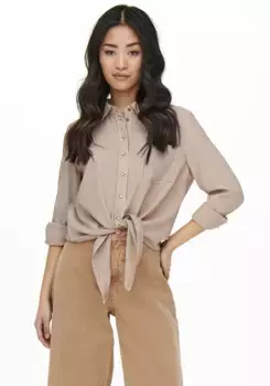 Блузка-рубашка ONLY "ONLLECEY LS KNOT SHIRT NOOS WVN", цвет Toasted Coconut