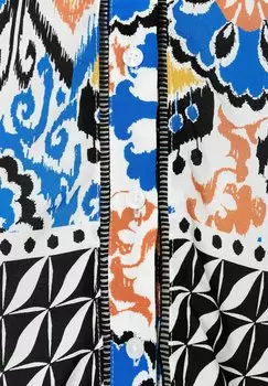 Блузка-рубашка rmellose Ornament-Print More & More, разноцветная