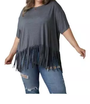 Блузка с бахромой по низу, серого цвета Hailey & Co