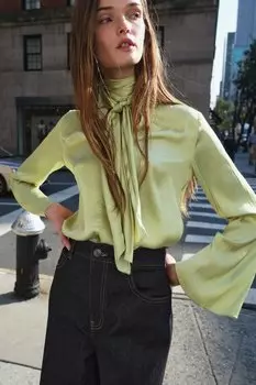 Блузка с бантом ZARA, фисташковый зеленый