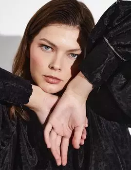 Блузка с блестящими камнями и рукавами-воздушными шарами, черная Kayra