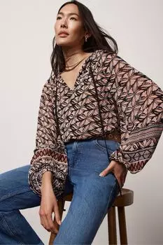 Блузка с цветочным принтом Mint Velvet, черный