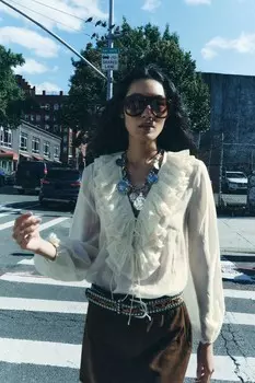 Блузка с оборками ZARA, экрю