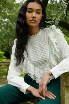 Блузка с оборкой спереди Ro&Zo, белый